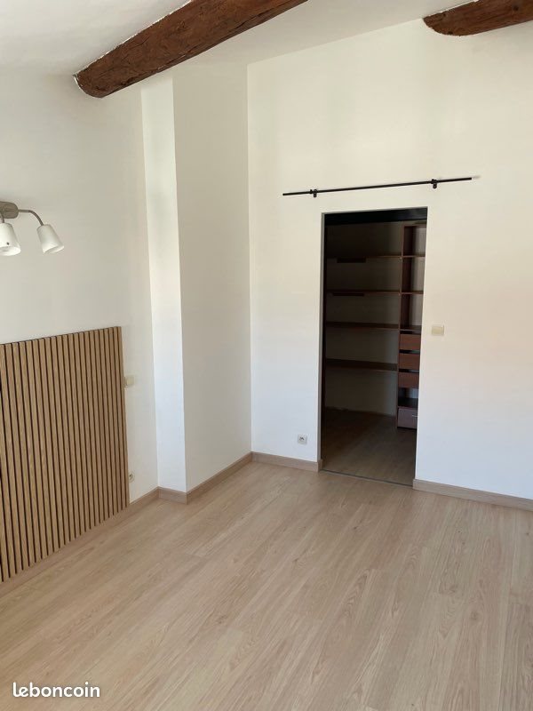 Appartement à louer, 65m², Nîmes