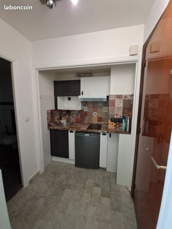 Appartement à louer, 21m², Saint-Laurent-du-Var