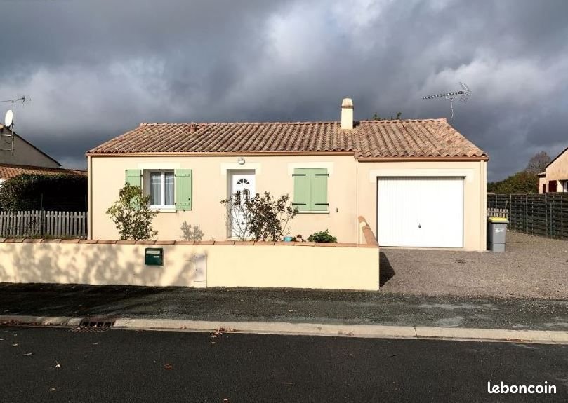 Maison à louer, 70m², Saint-Avaugourd-des-Landes