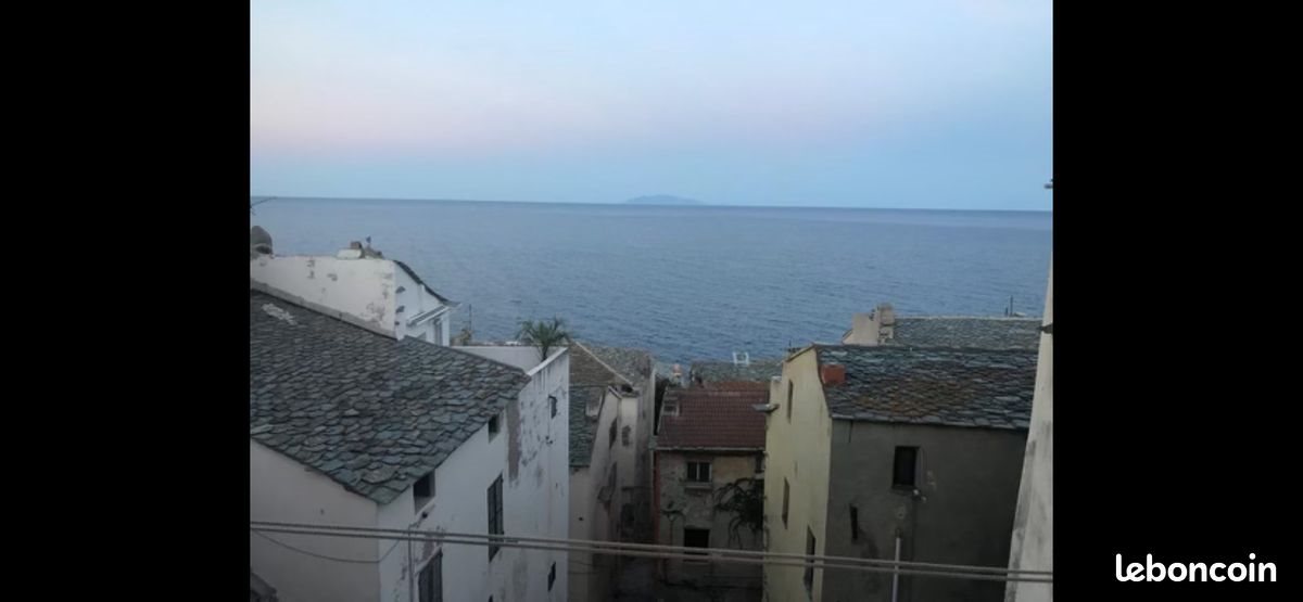 Appartement à louer, 50m², Bastia