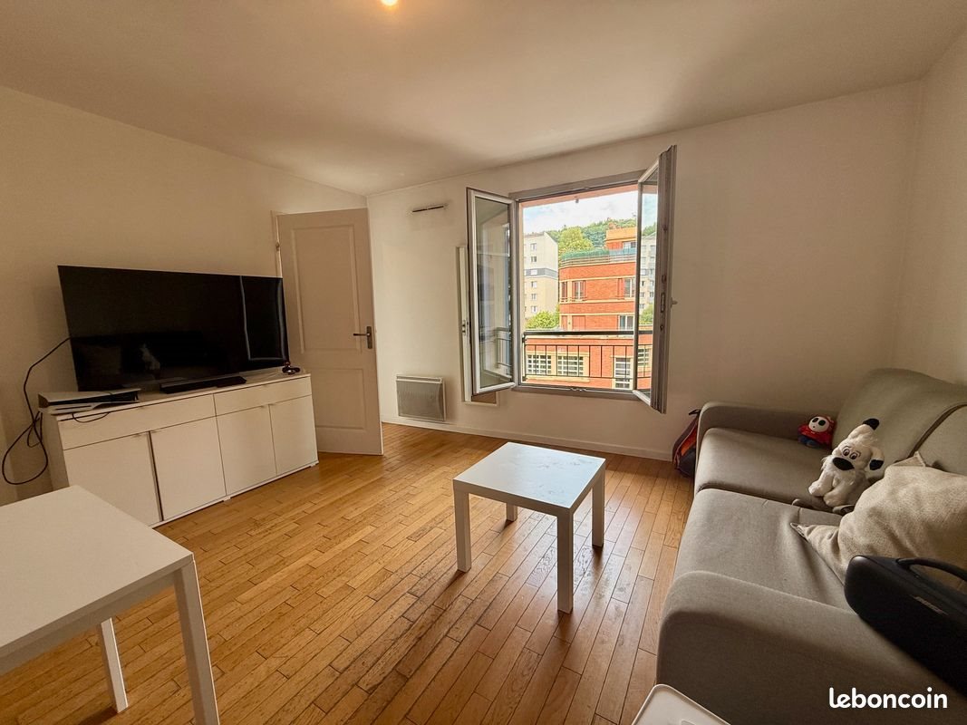 Appartement à louer, 23m², Chaville