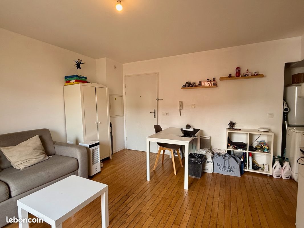 Appartement à louer, 23m², Chaville