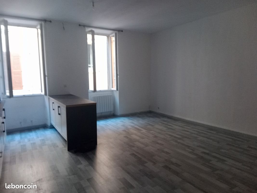 Appartement à louer, 58m², Ollioules