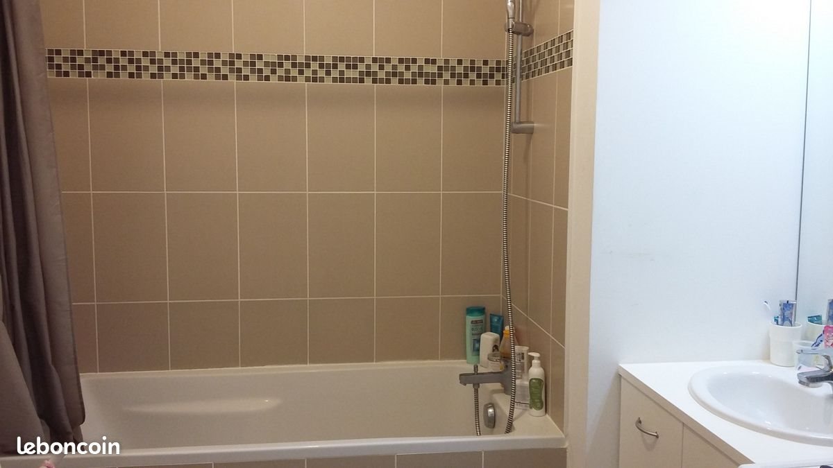 Appartement à louer, 73m², Bègles