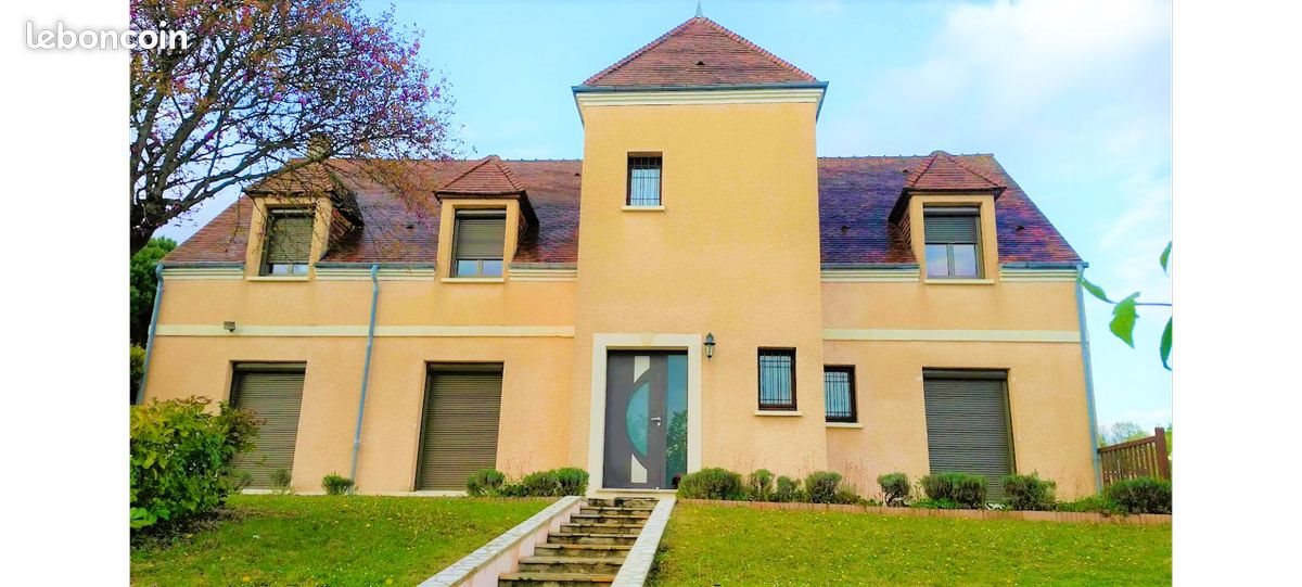 Maison à vendre, 220m², Varennes-Jarcy
