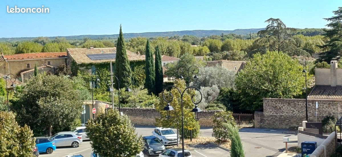 Appartement à louer, 63m², Grans