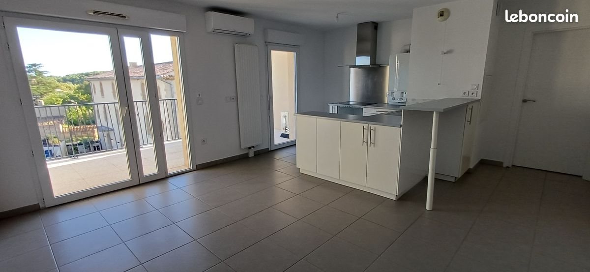 Appartement à louer, 63m², Grans