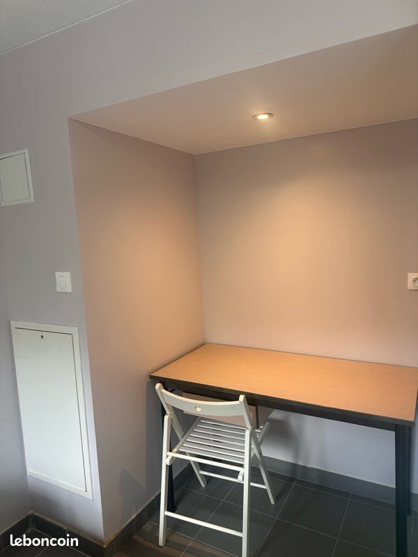 Appartement à louer, 17m², Le Creusot