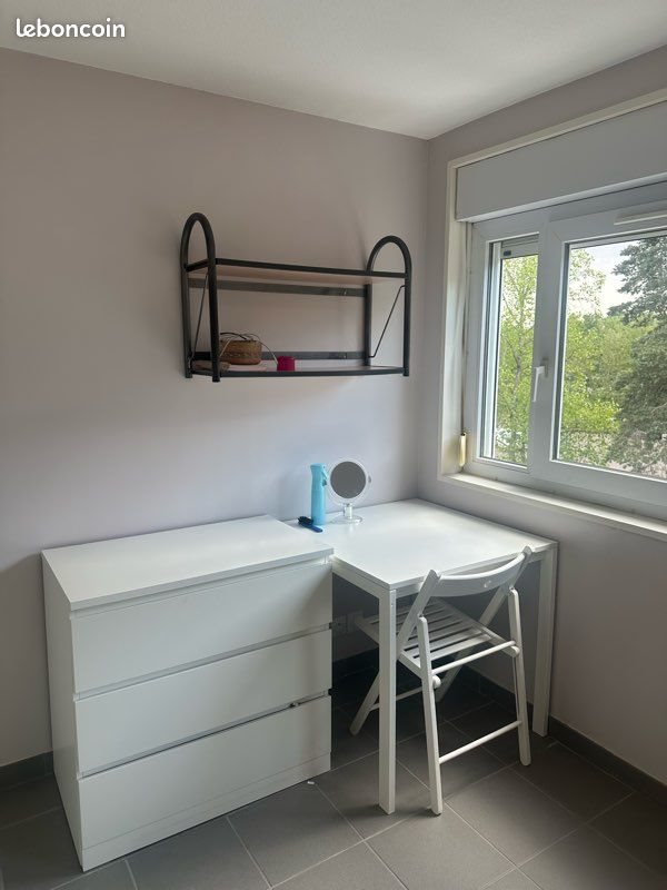 Appartement à louer, 17m², Le Creusot