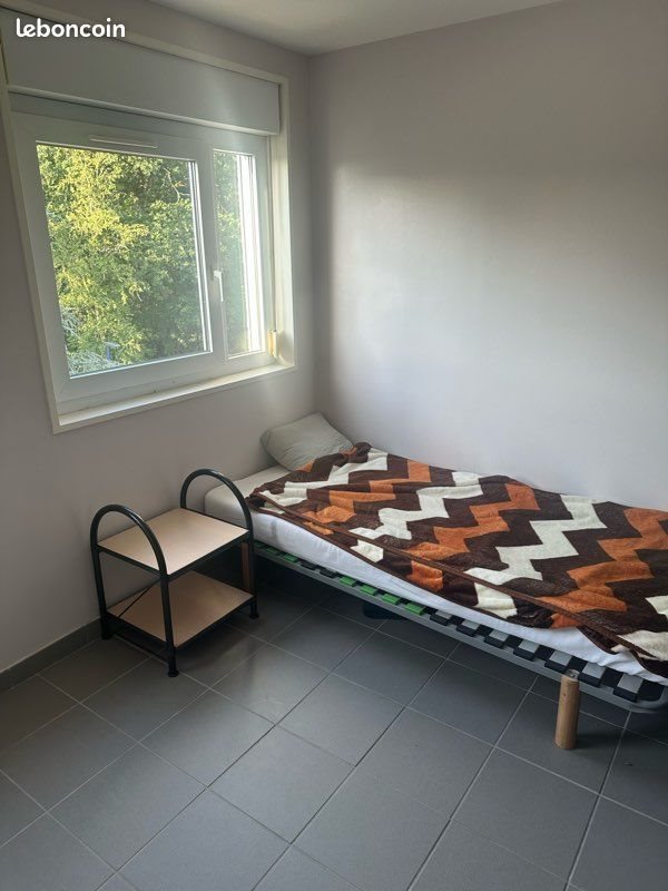 Appartement à louer, 17m², Le Creusot