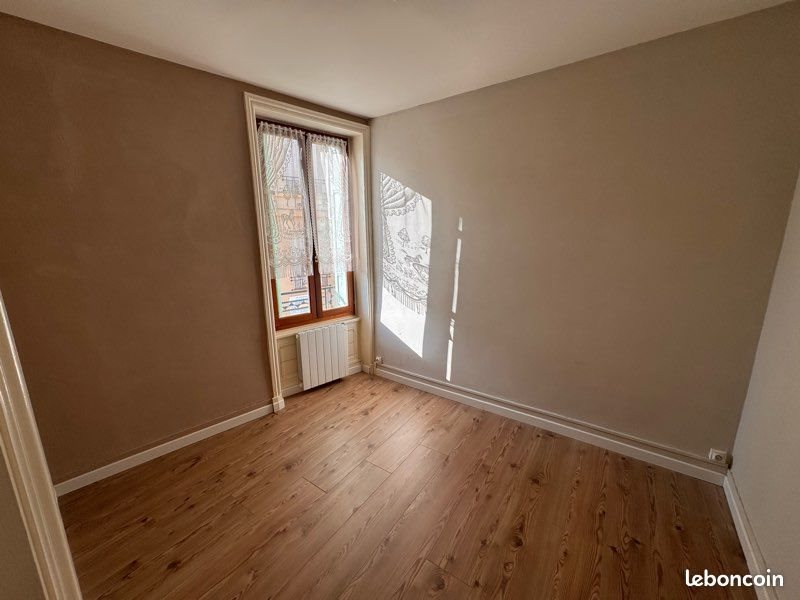 Maison à louer, 59m², Chazelles-sur-Lyon