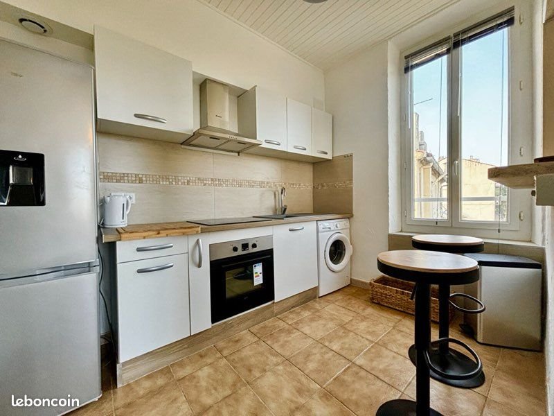 Appartement à louer, 33m², Marseille 15ème