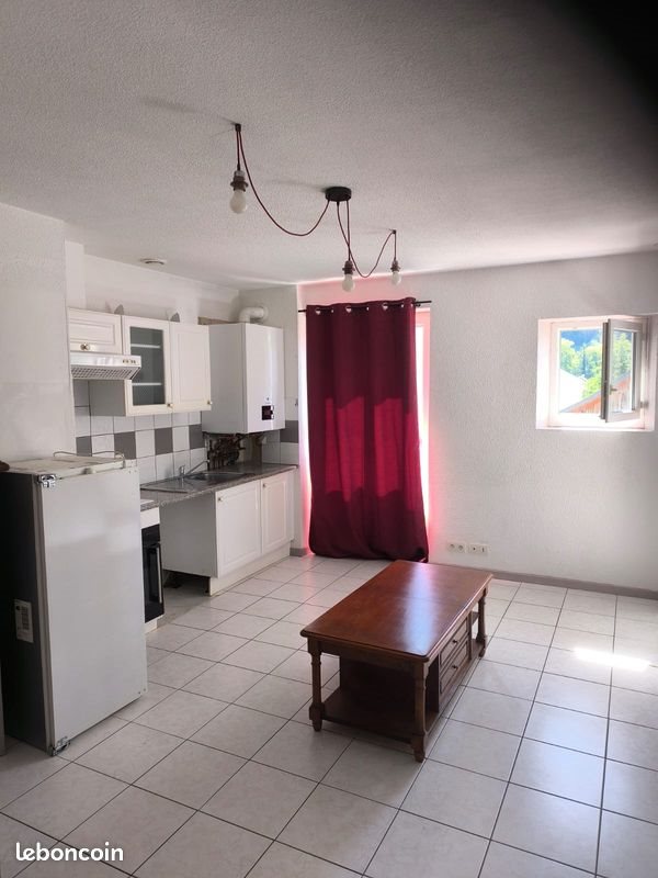 Appartement à louer, 28m², Saint-Pierre-en-Faucigny
