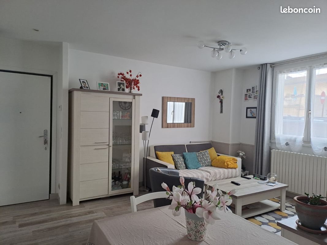 Appartement à vendre, 45m², Châtel-Guyon