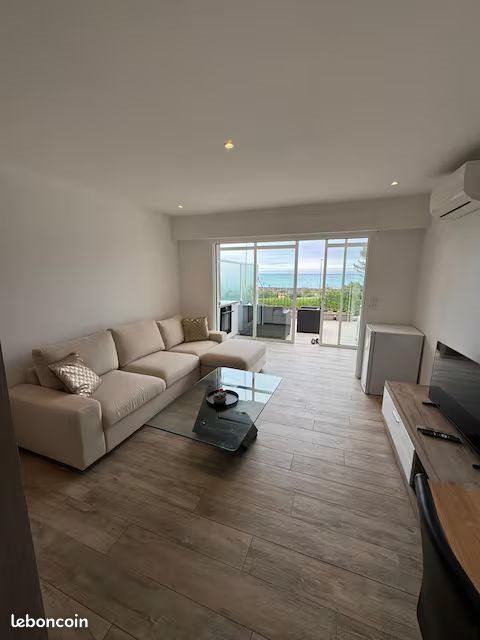 Appartement à louer, 50m², Antibes
