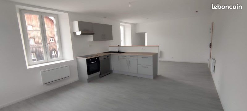 Appartement à louer, 110m², Mouthe
