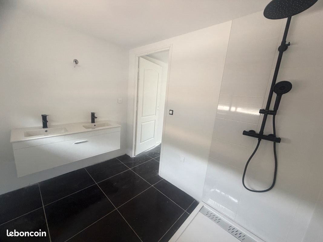 Maison à vendre, 200m², La Roche-des-Arnauds