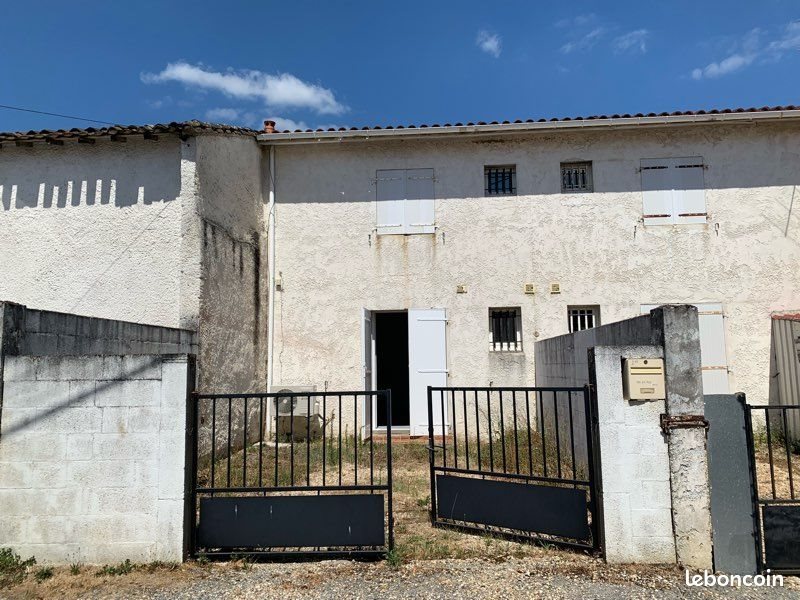 Maison à louer, 50m², Saint-Denis-de-Pile