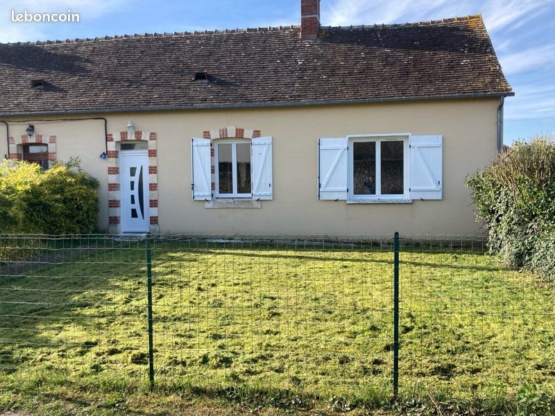 Maison à louer, 60m², Savigné-l'Evêque