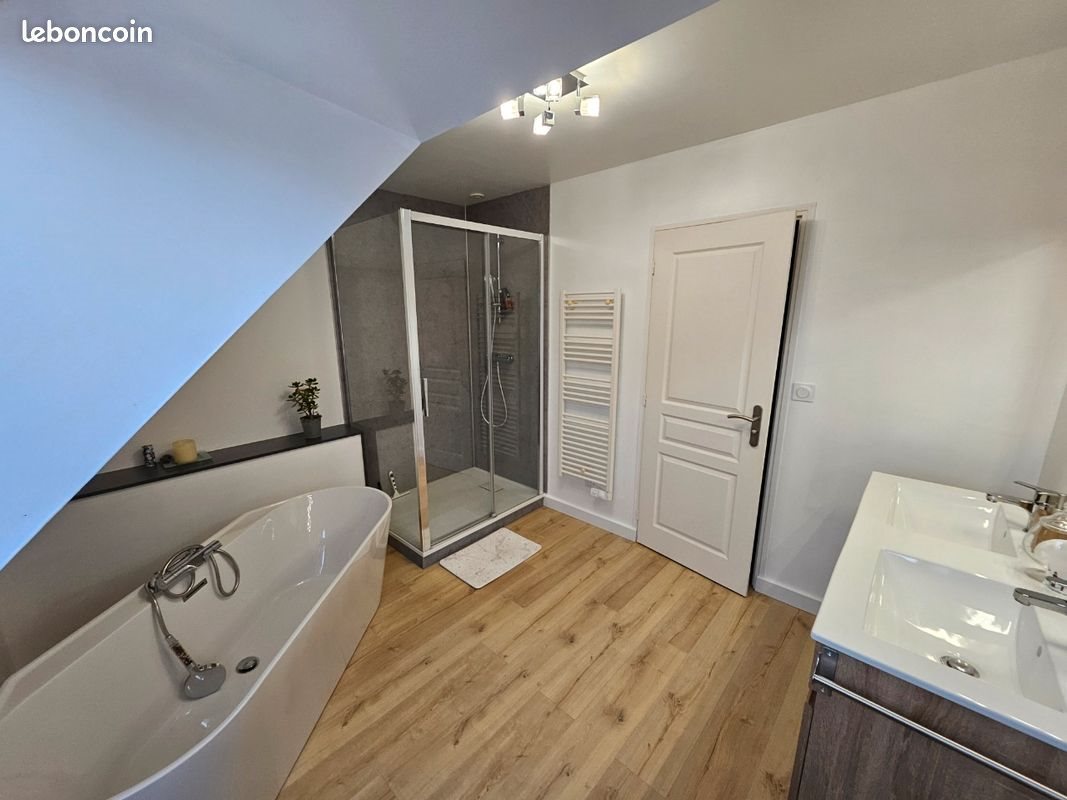 Maison à vendre, 148m², La Chapelle-Chaussée