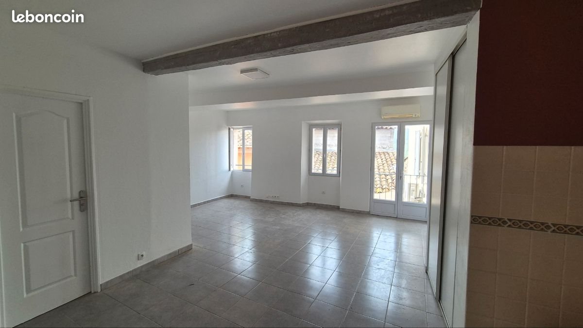 Appartement à louer, 70m², Bagnols-en-Forêt