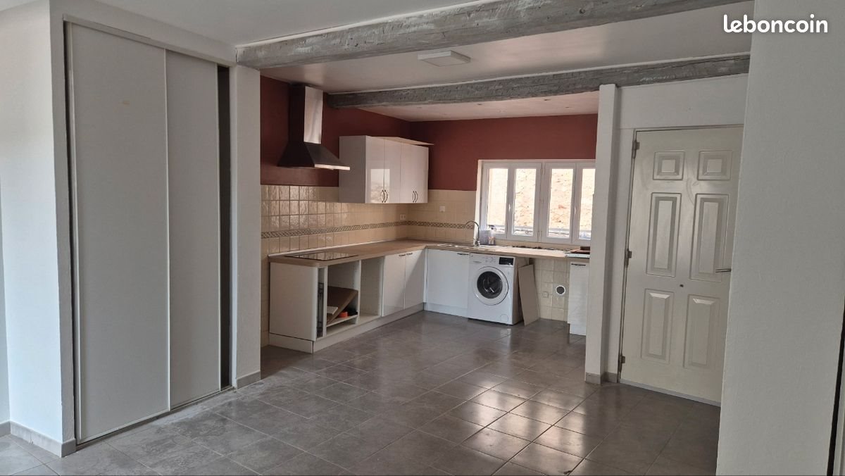 Appartement à louer, 70m², Bagnols-en-Forêt