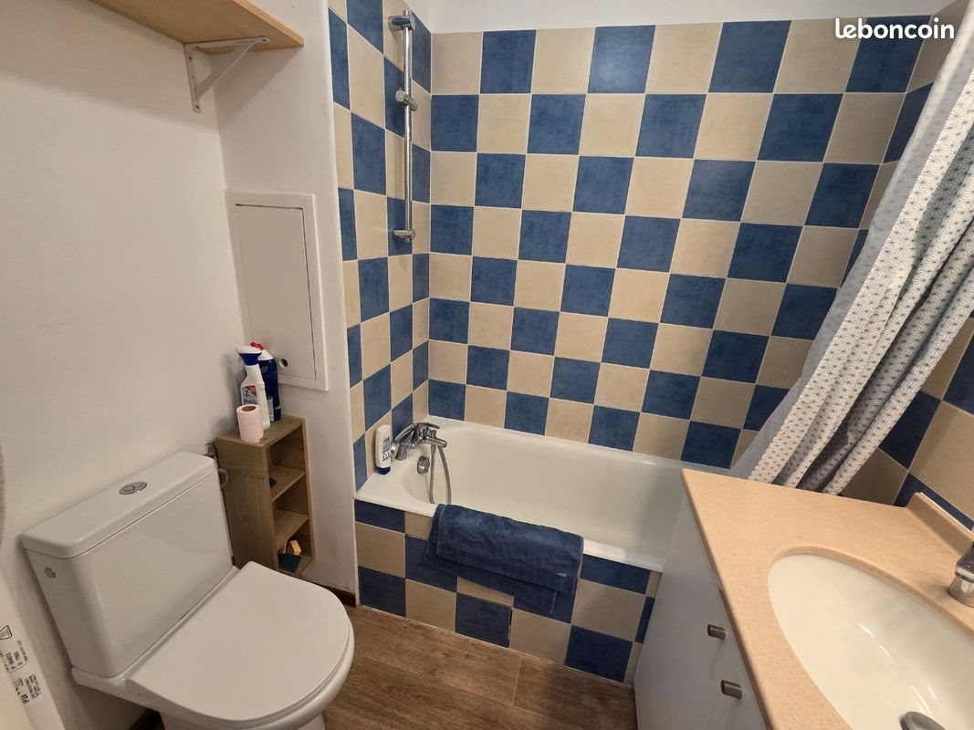 Appartement à louer, 25m², Hyères