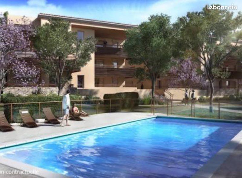 Appartement à louer, 43m², Nîmes
