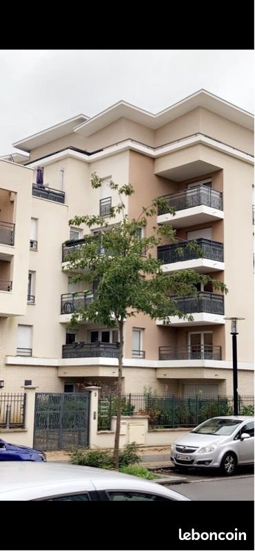 Appartement à louer, 48m², Trappes