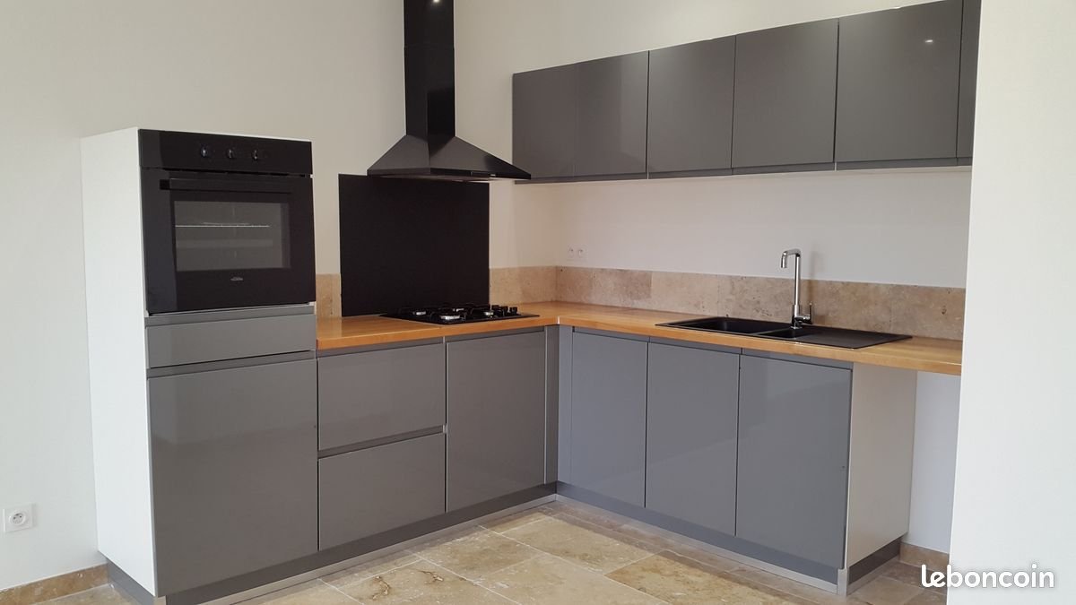 Appartement à louer, 63m², Barbentane