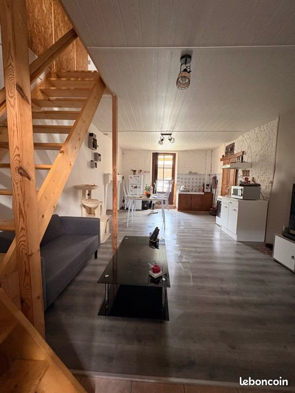 Maison à vendre, 86m², Aigre