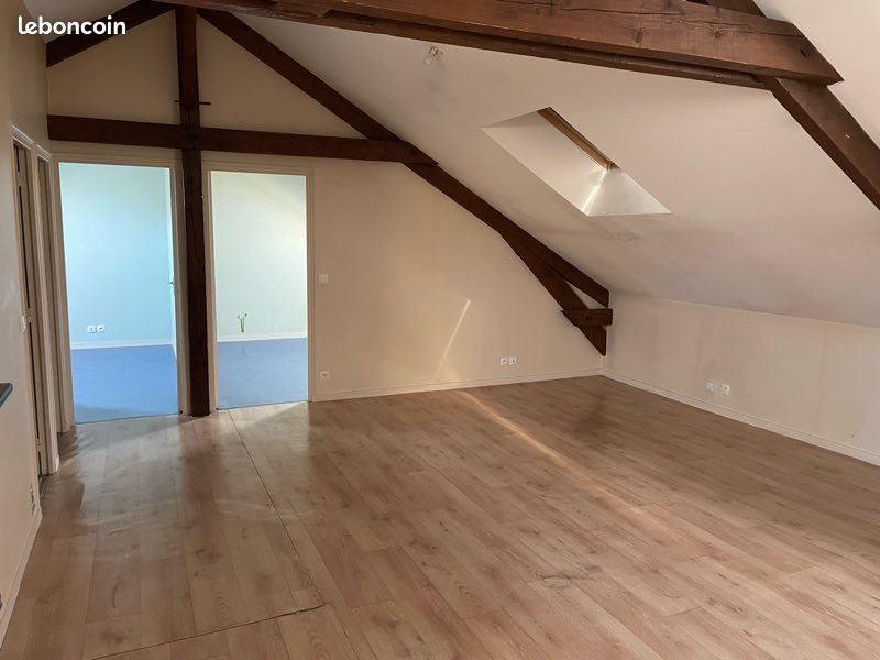 Appartement à louer, 62m², La Châtre