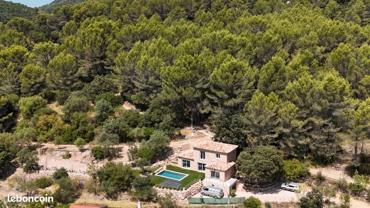 Maison à vendre, 110m², Carnoules