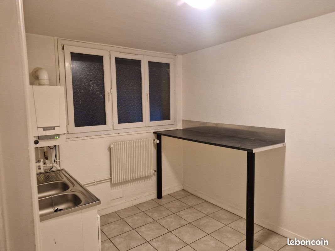 Appartement à louer, 60m², Charolles