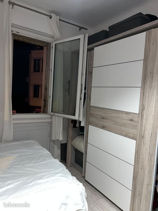 Appartement à louer, 77m², Antibes
