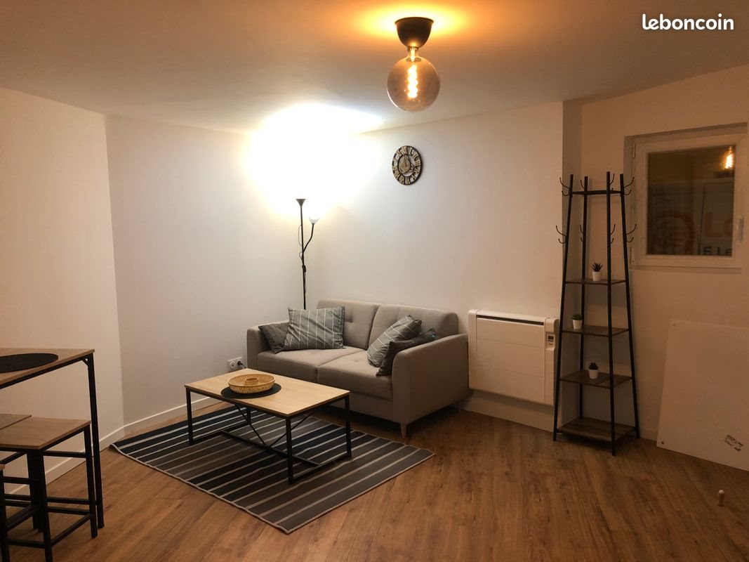 Maison à louer, 24m², Marboué