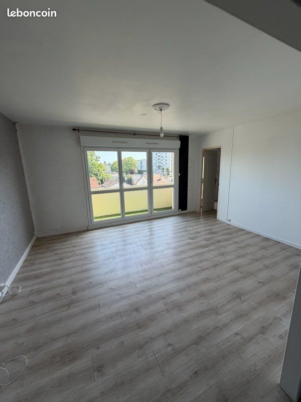 Appartement à louer, 69m², Laon