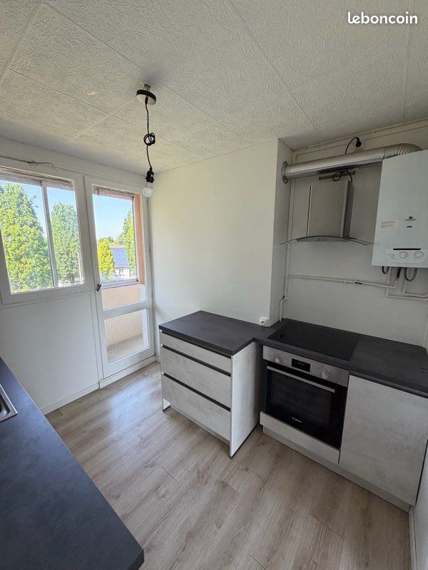 Appartement à louer, 69m², Laon