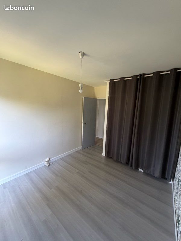 Appartement à louer, 69m², Laon