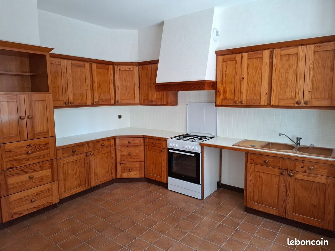 Maison à louer, 100m², Labruguière
