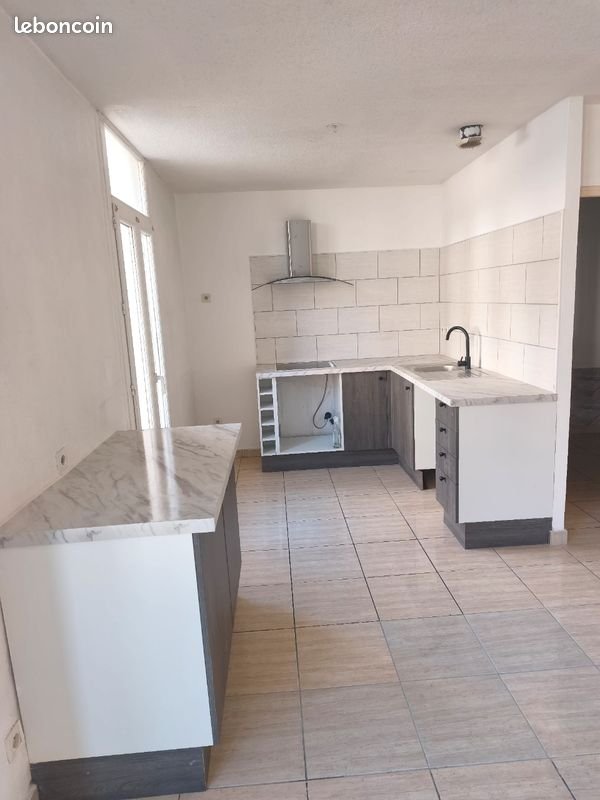 Appartement à louer, 76m², Béziers