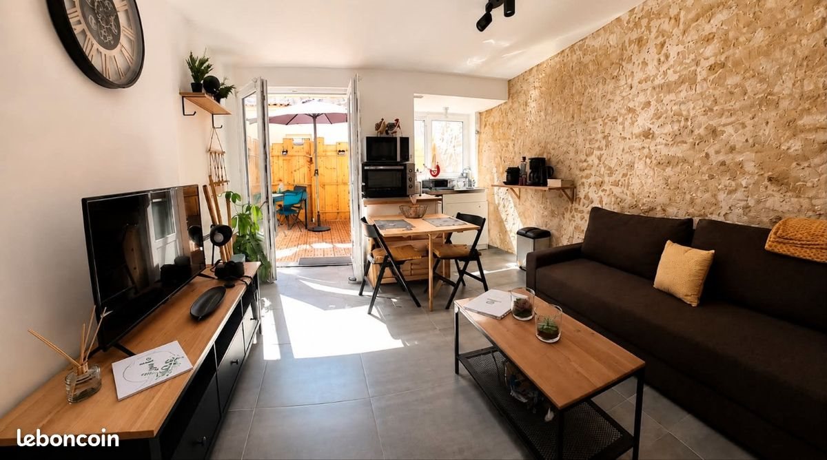 Appartement à louer, 30m², Rochefort