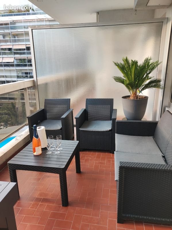 Appartement à louer, 38m², Antibes
