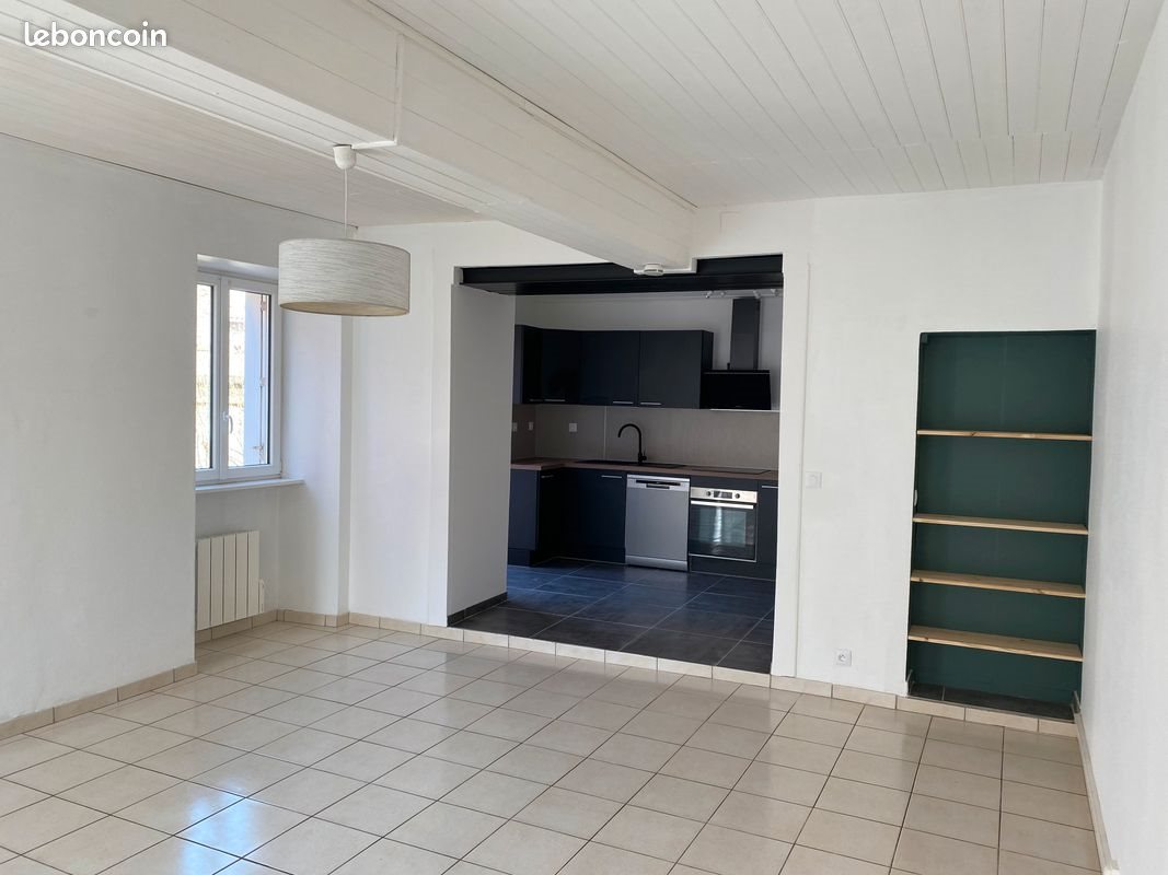 Maison à louer, 85m², Rochetrejoux