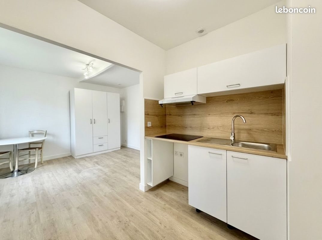 Appartement à louer, 22m², Viry-Châtillon