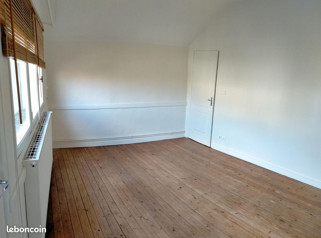 Appartement à louer, 100m², Précigné