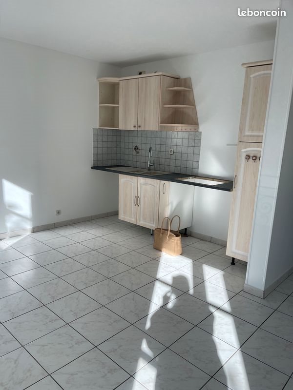 Appartement à louer, 44m², Montereau-Fault-Yonne