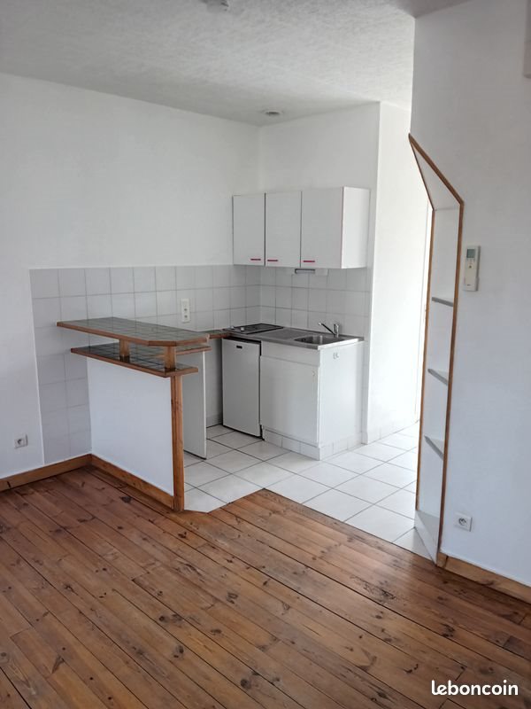 Appartement à louer, 34m², Roanne