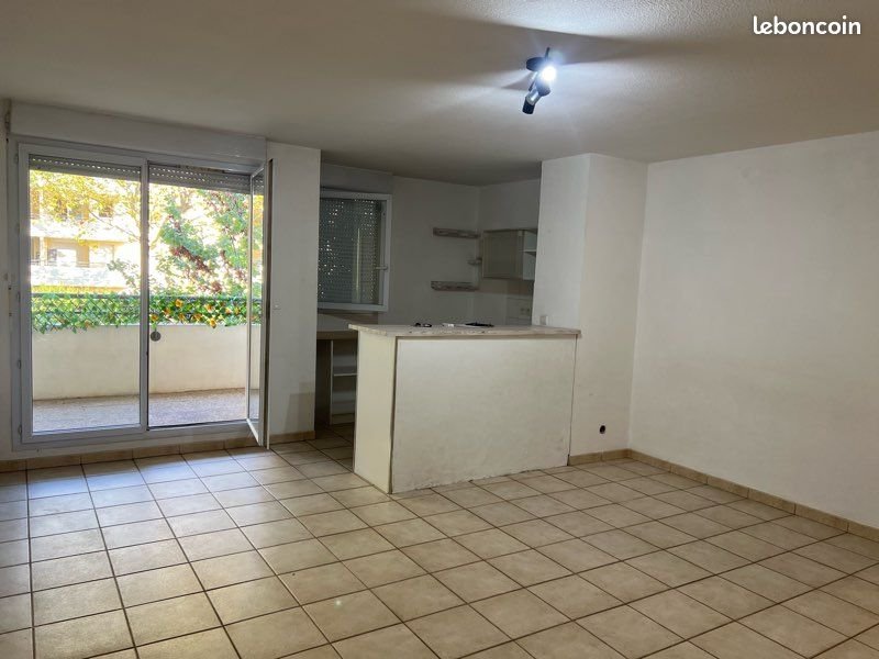 Appartement à louer, 49m², Vitrolles
