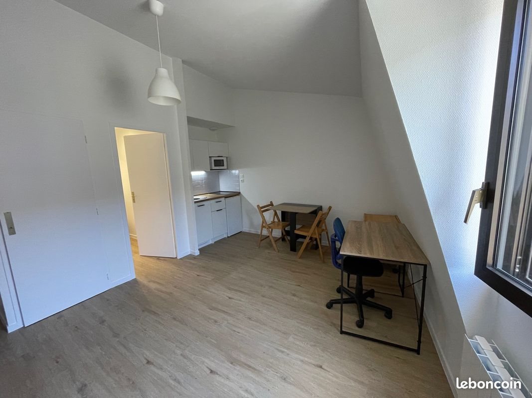 Appartement à louer, 24m², Poitiers